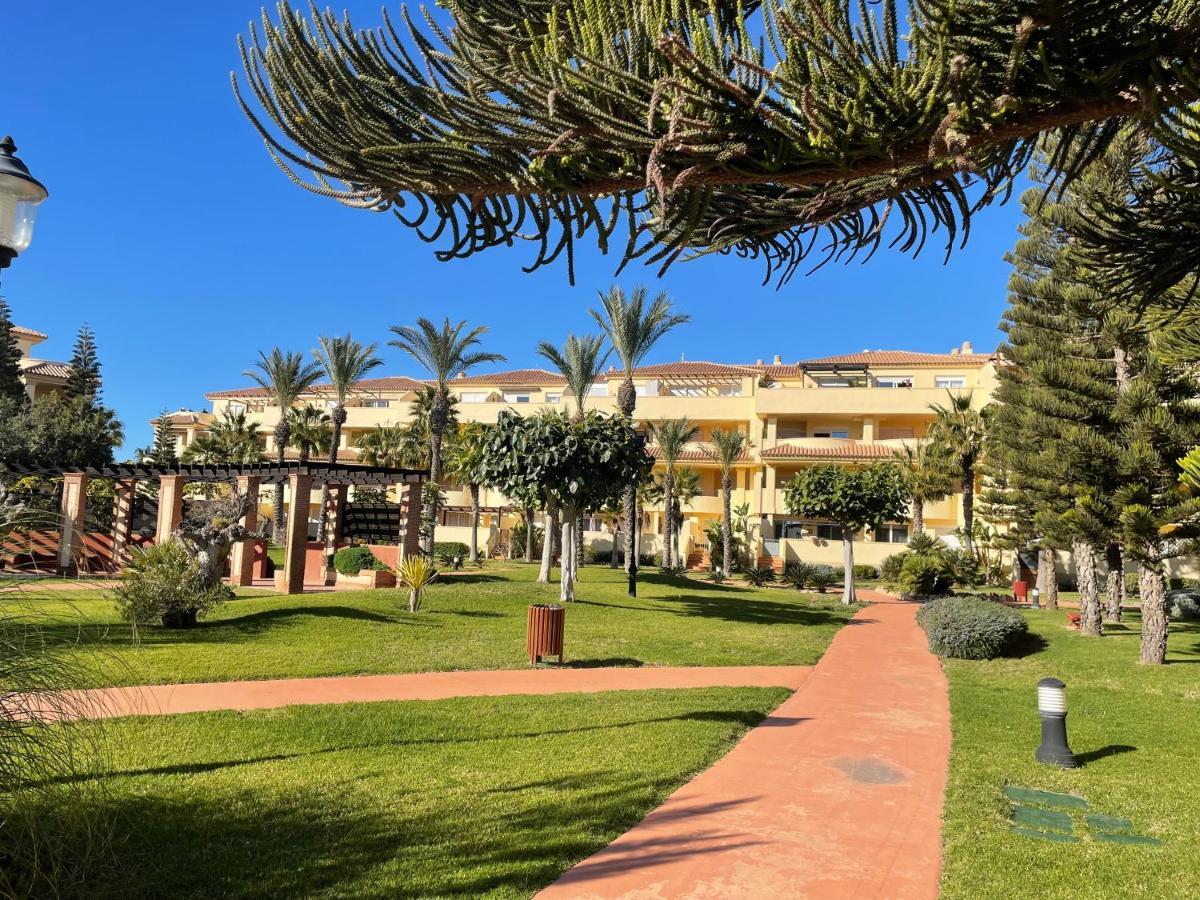 Ferienwohnung Moderna Y Alegre Vivienda Junto Al Mar . Roquetas de Mar Exterior foto