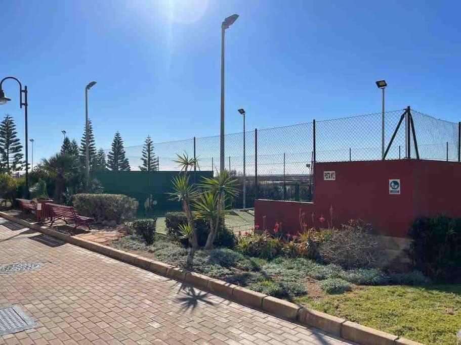Ferienwohnung Moderna Y Alegre Vivienda Junto Al Mar . Roquetas de Mar Exterior foto